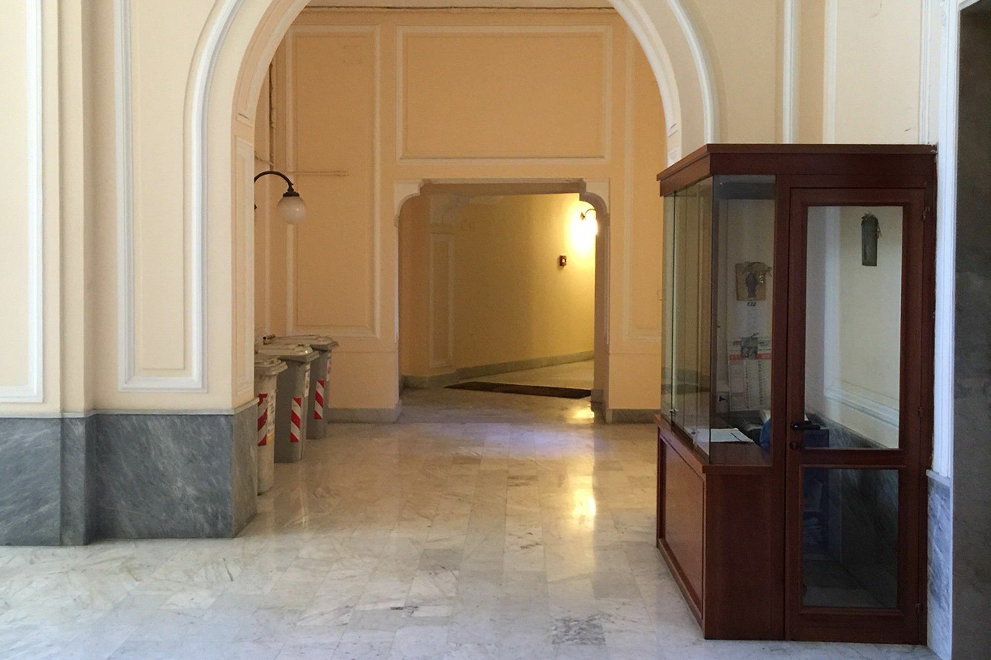 Napoli Central City 외부 사진